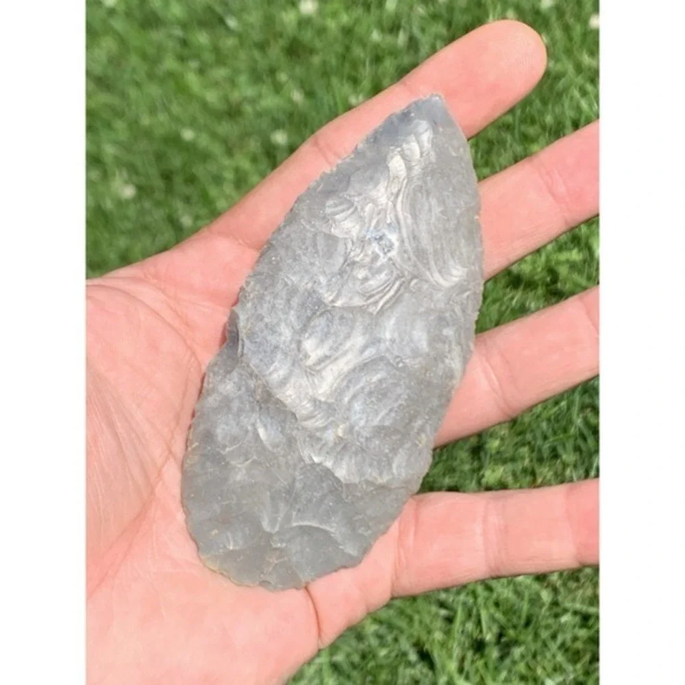 Authentic Archaic Blade Pulaski Co Kentucky 4 Inch Glossy‎ Grey Material Thin